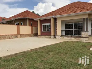 Kira Stunning House on Sell