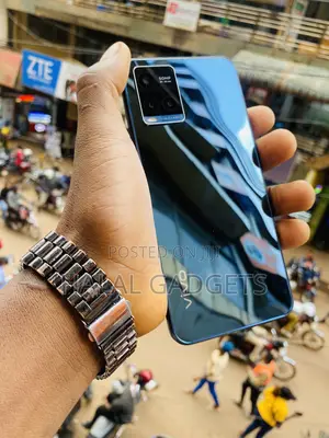 Vivo Y33s 128 GB Black