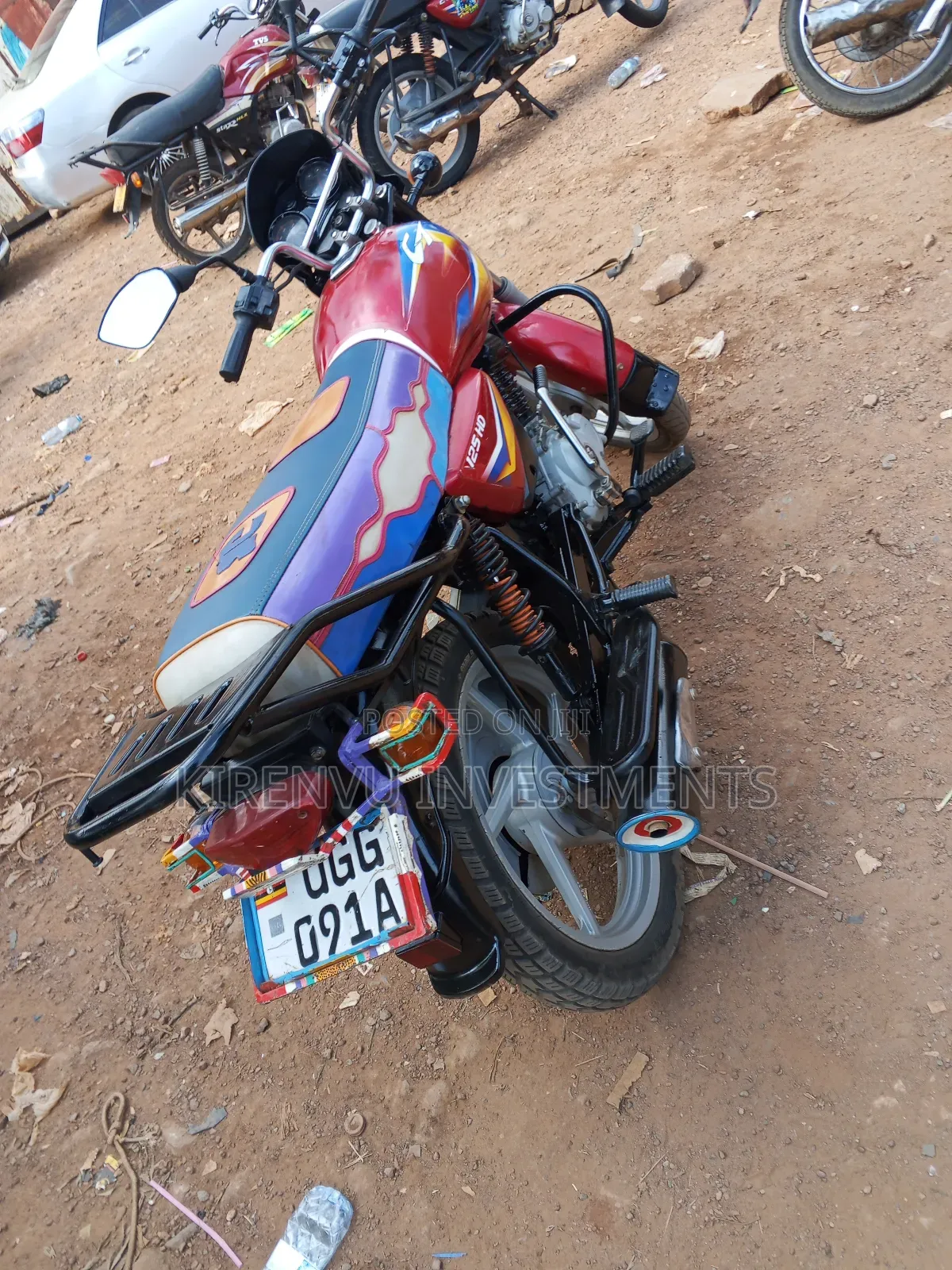 Bajaj Boxer 125 2022 Red