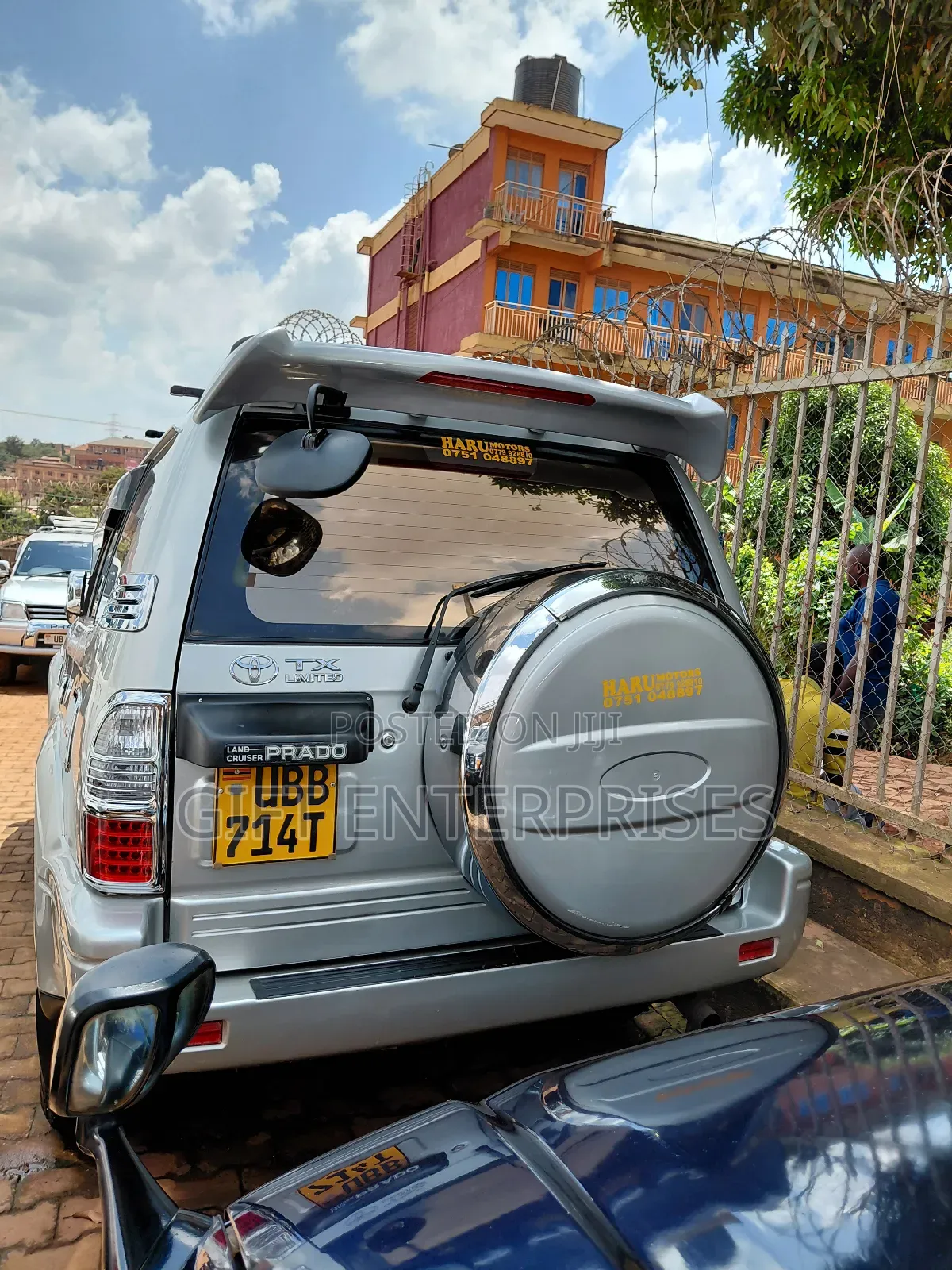 Toyota Land Cruiser Prado 2002 White