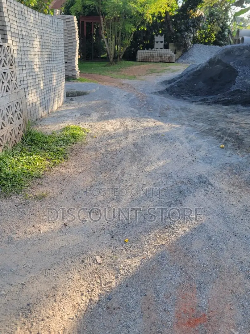 Quick Sale Land in Mukono 50x100 Land in Mukono