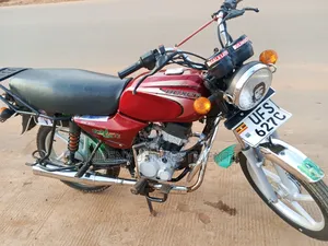 Bajaj Boxer 125 2017 Red