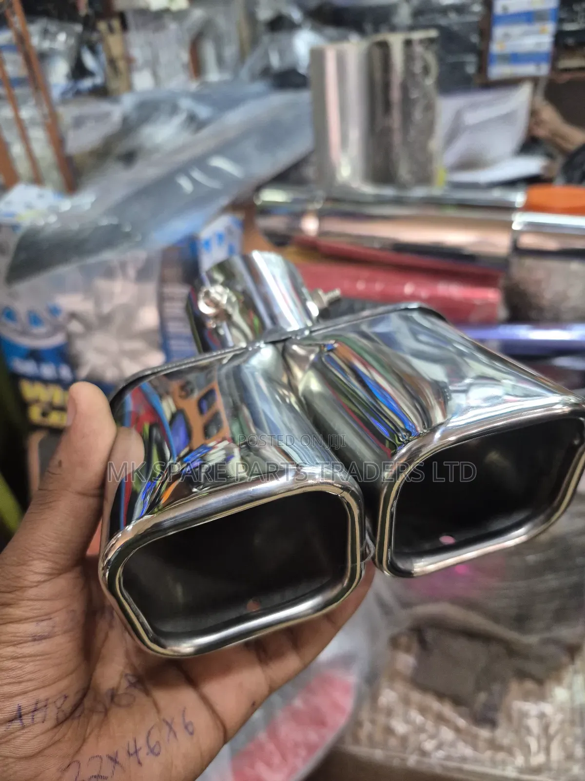 Universal Muffler