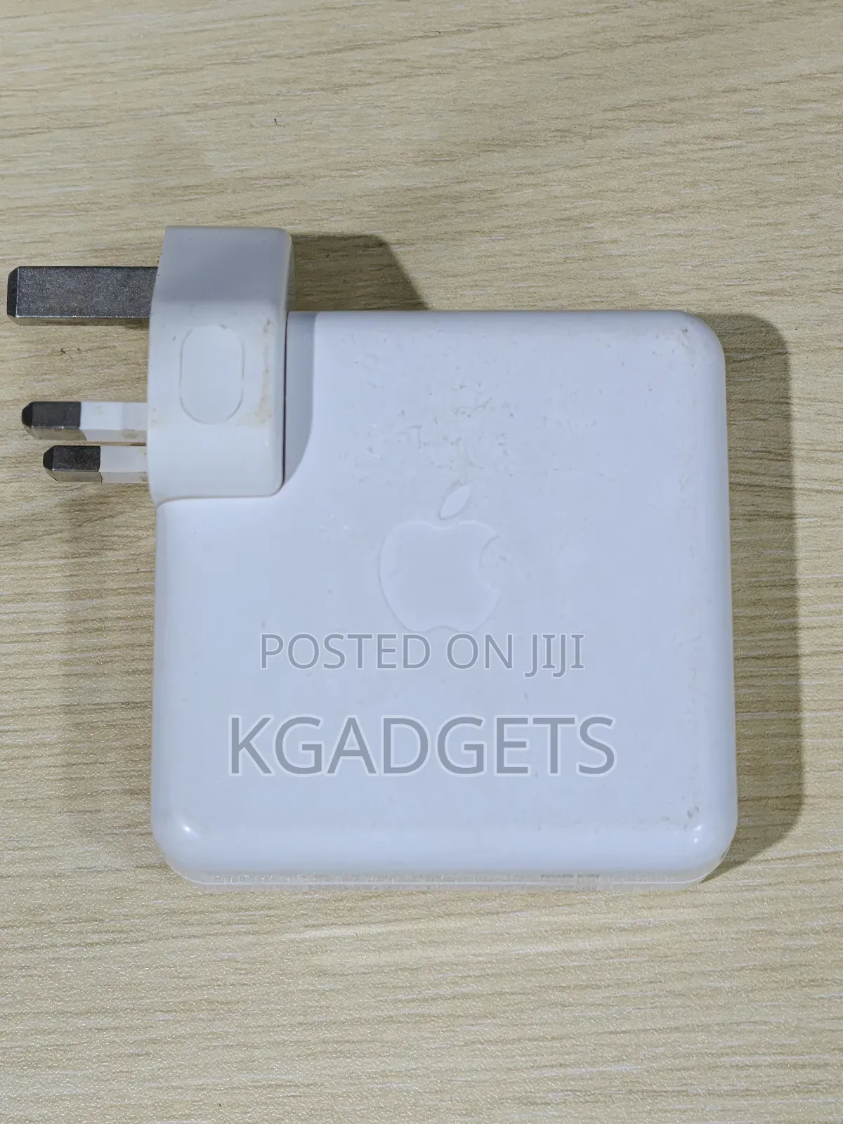 Original 61usb C Charger Power Adapter for Macbook Pro 16, 15, 13