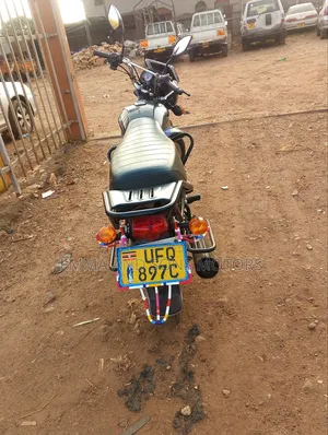 TVS HLX 125 2023 Red