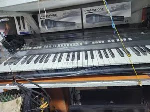 Yamaha Keyboard PSR S650 Uk Used