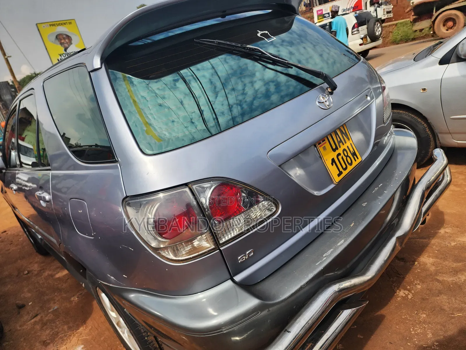 Toyota Harrier 3.0 V6 2000 Silver