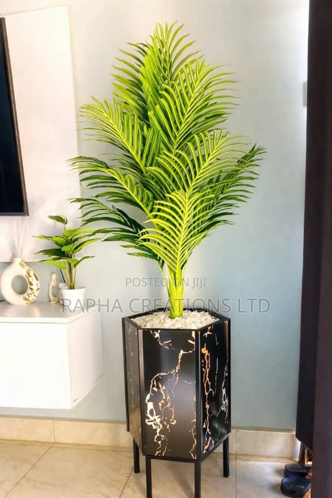 Plastic Flower Pots/Ceramic Tile Flower Pots/Vases/Planters/Flowers