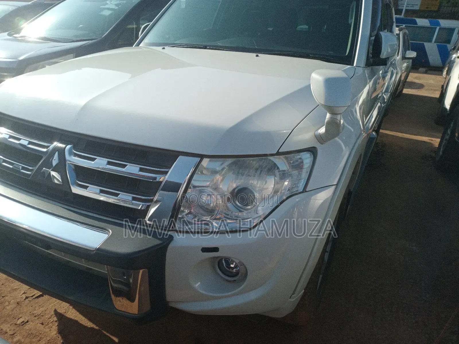 Mitsubishi Pajero 2012 White