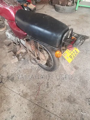 Bajaj Boxer 2015 Red
