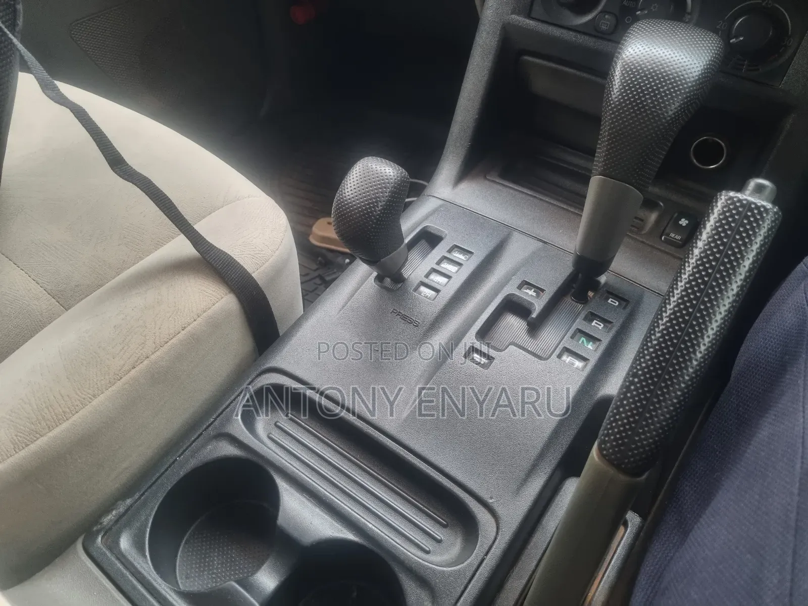 Mitsubishi Pajero V80 3.5 V6 GL/GLS 2016 Green