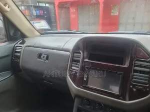 Mitsubishi Pajero V80 3.5 V6 GL/GLS 2016 Green