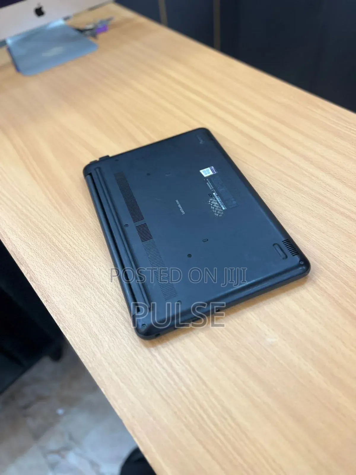 Laptop Dell Latitude 13 3380 8GB Intel Core i5 SSD 256GB
