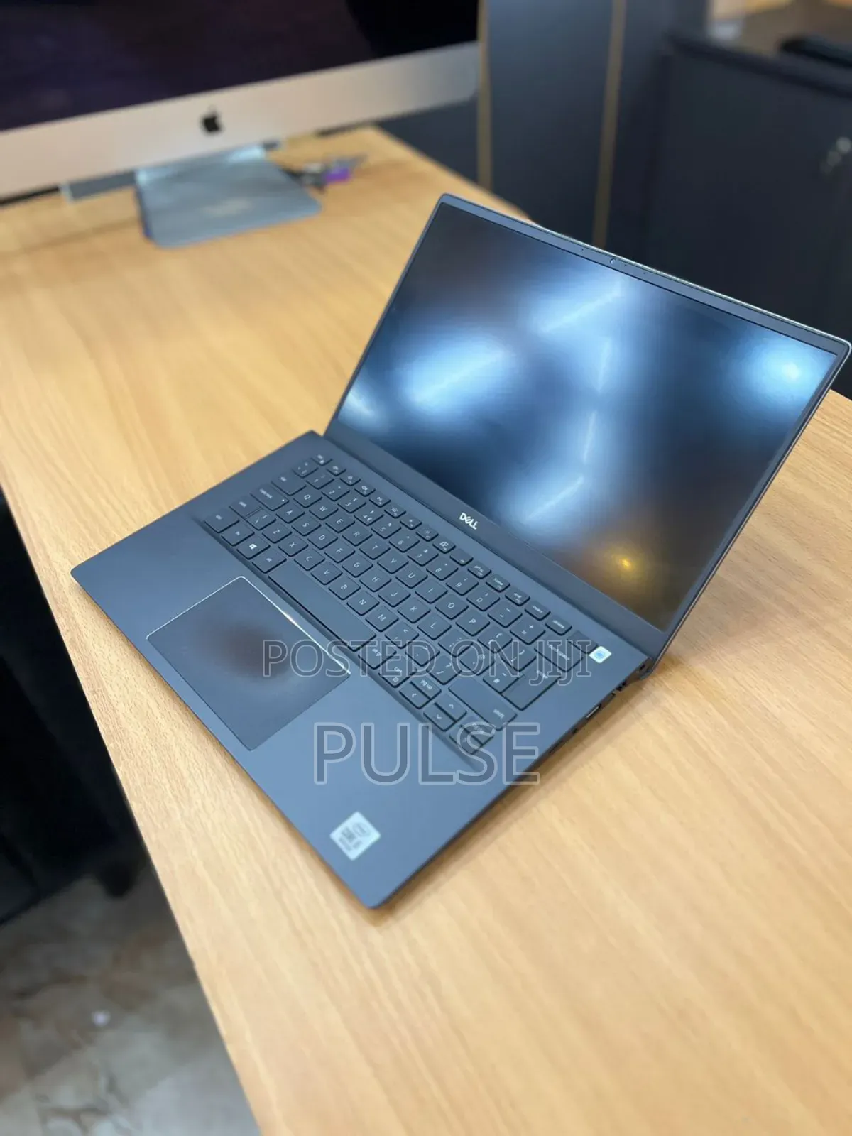 Laptop Dell Vostro 5468 8GB Intel Core i5 SSD 256GB