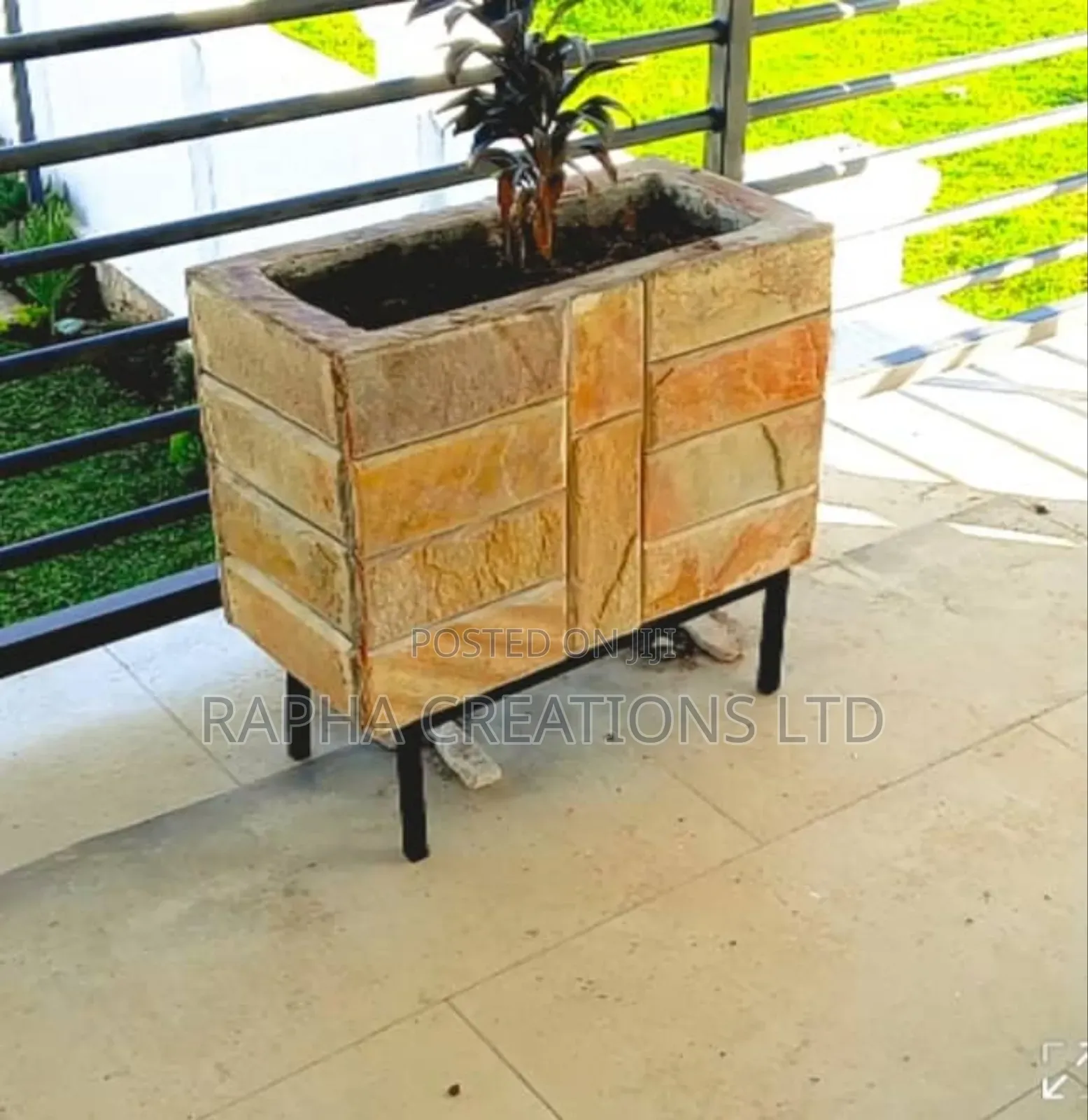 Stone Slates Planters/Concrete Pots/Planters/Stones/ Cladding