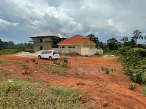 Plots on Sale in Buwate Zone A