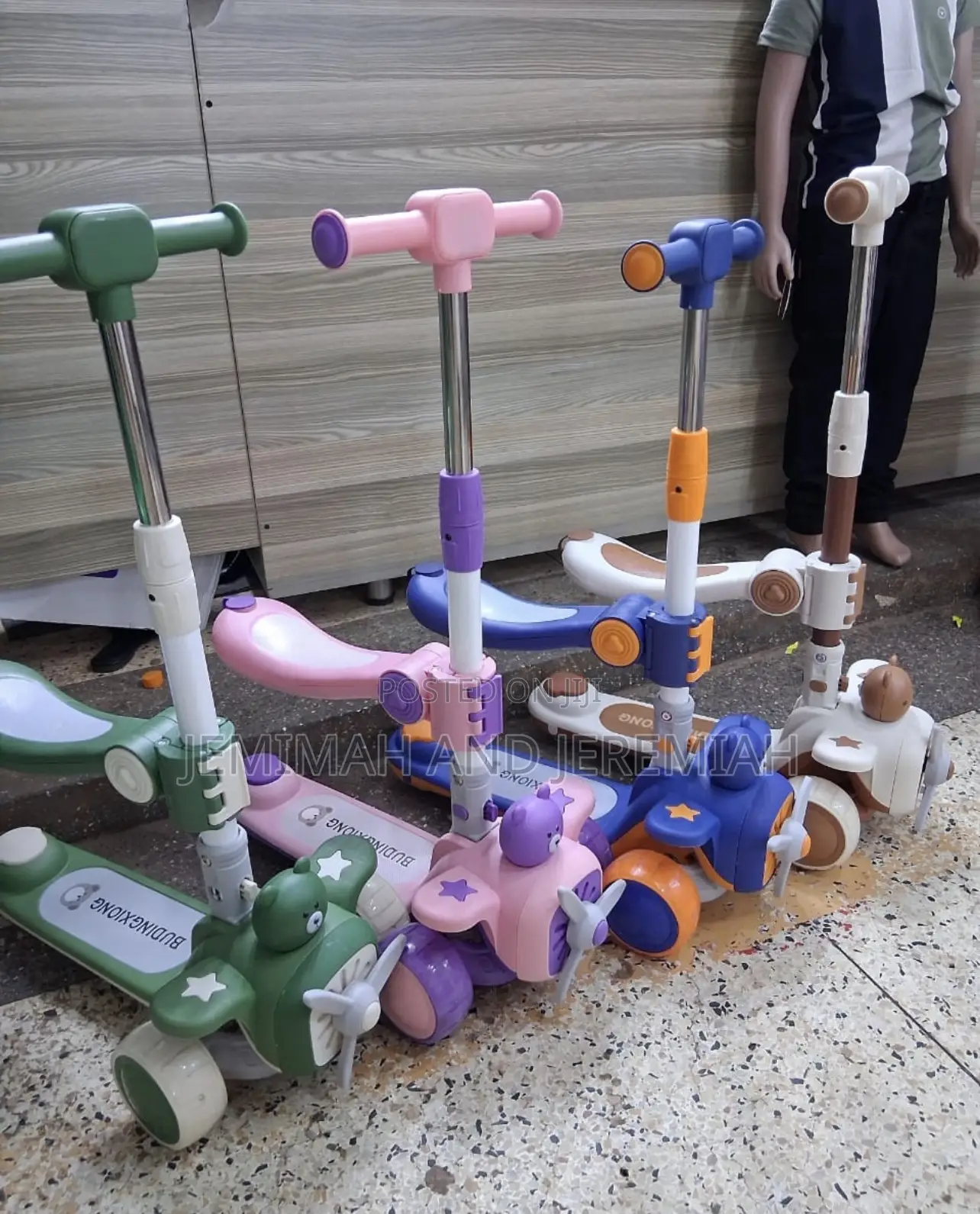Kids Ride on Kick Scooters
