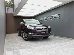 Toyota Vanguard 2013 Black