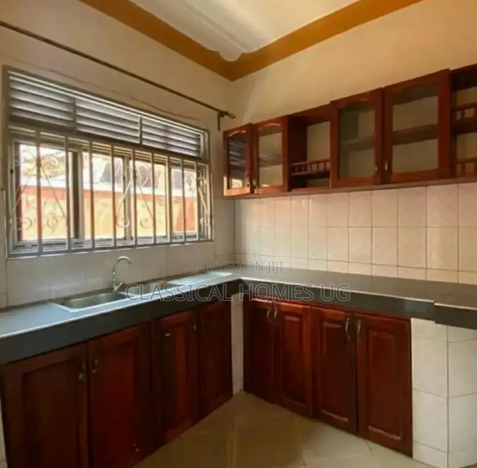 3bdrm Bungalow in Luzira, Central Division for rent