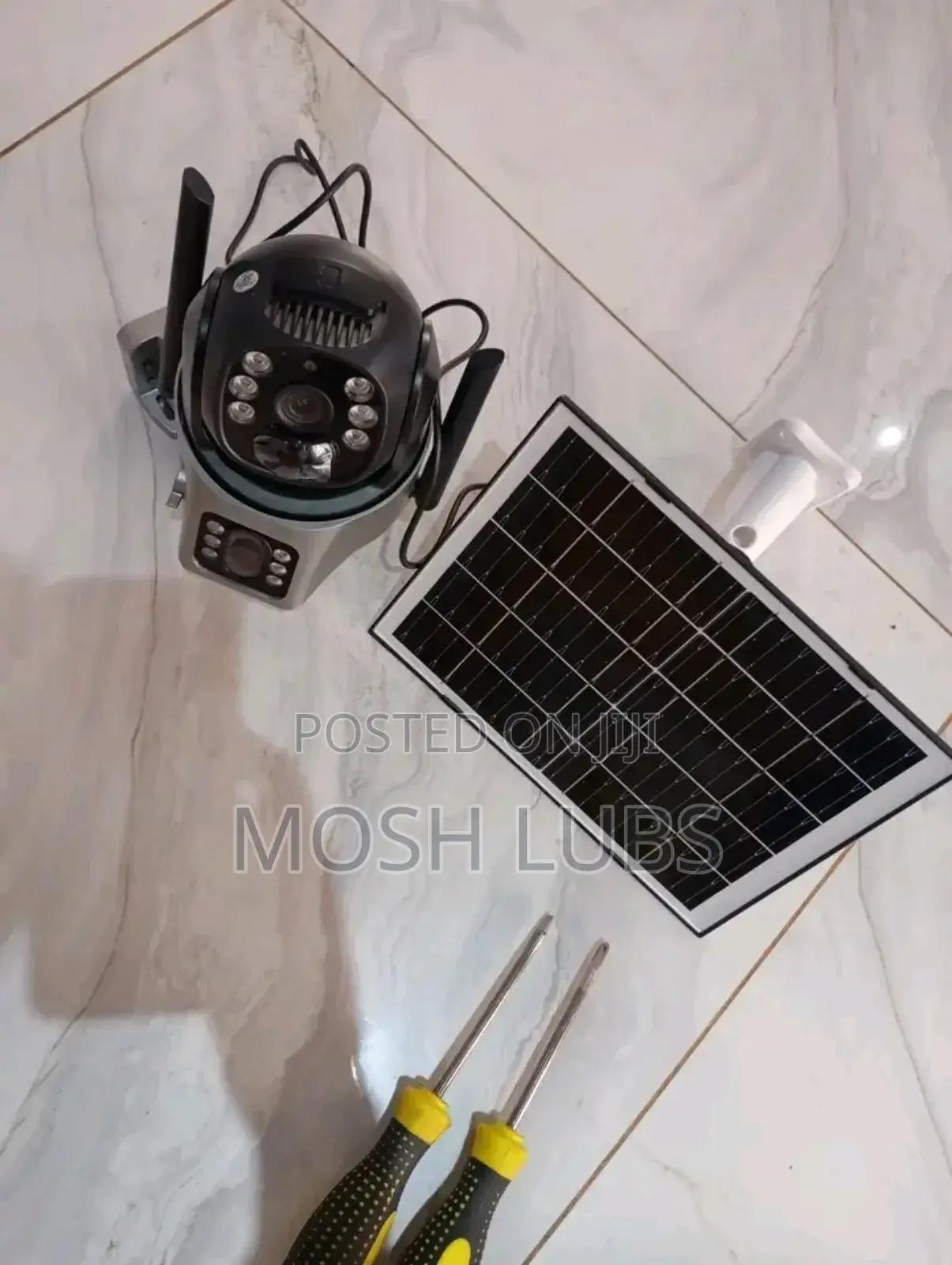 Indoor Outdoor Solar Led CCTV Camera With Night Vision
