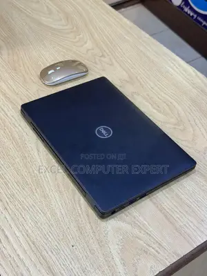 New Laptop Dell Latitude 5300 16GB Intel Core i7 SSD 512GB