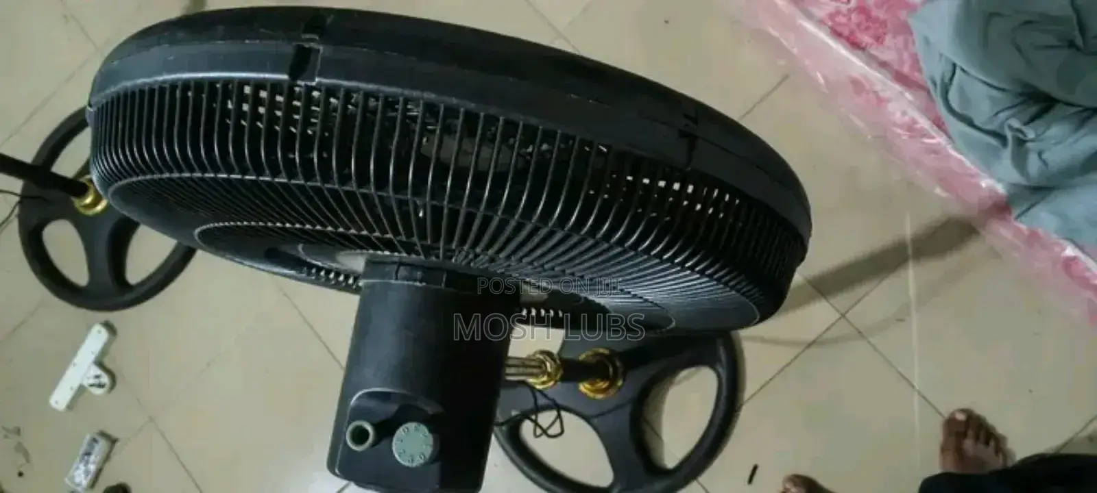 New 18" Floor Standing Fan