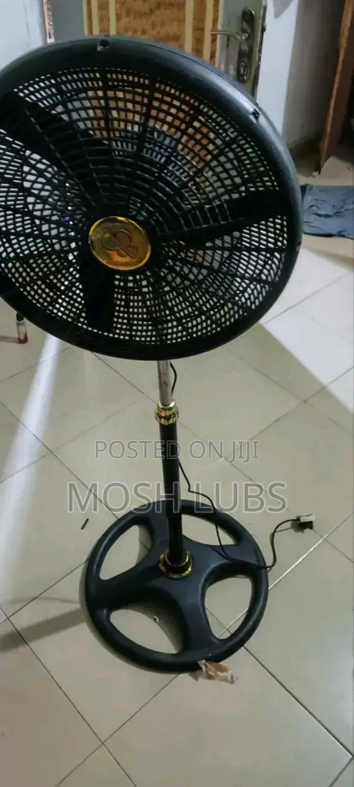 New 18" Floor Standing Fan