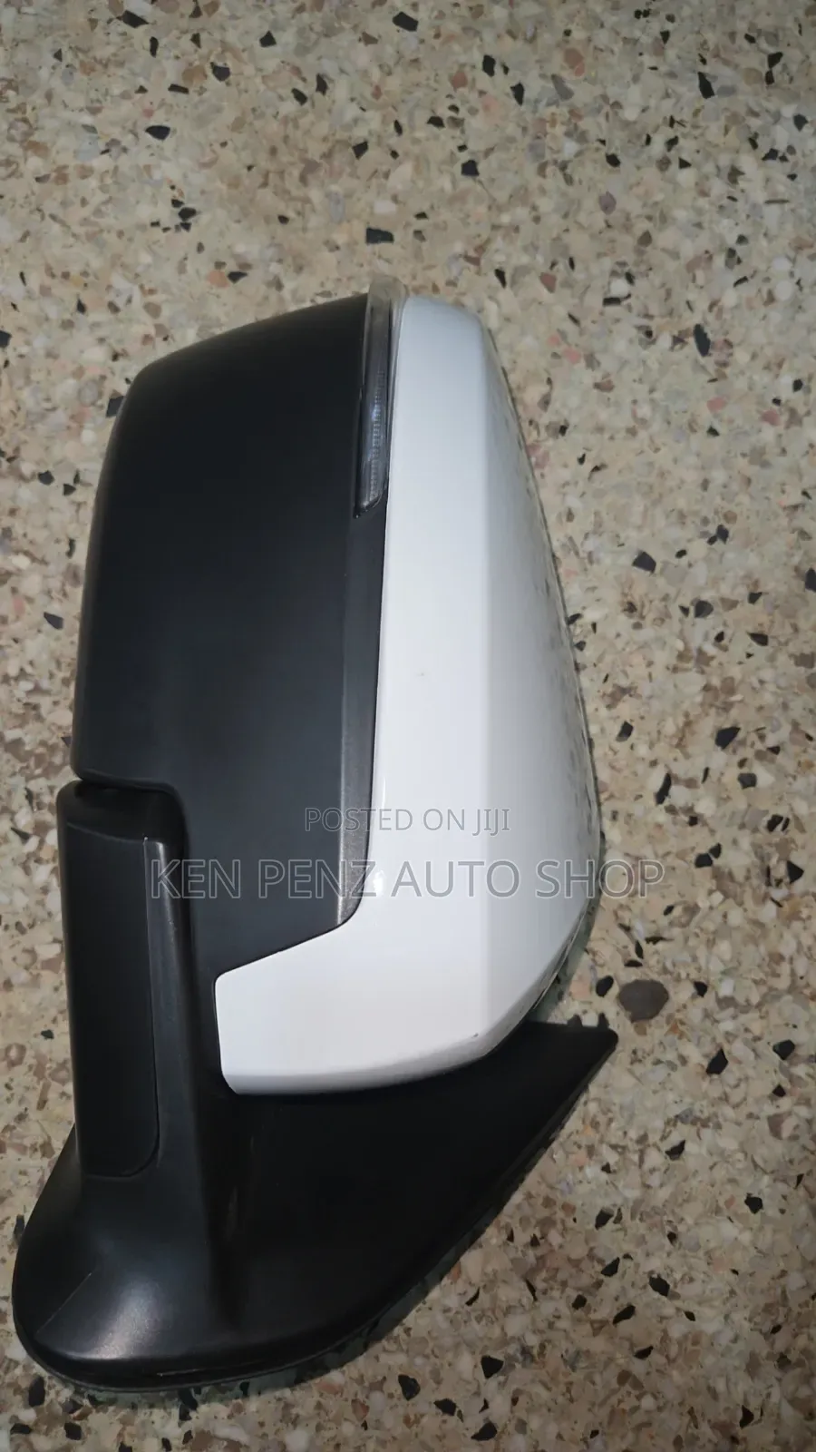 Isuzu Dmax 2022 - 2023 Sidemirror