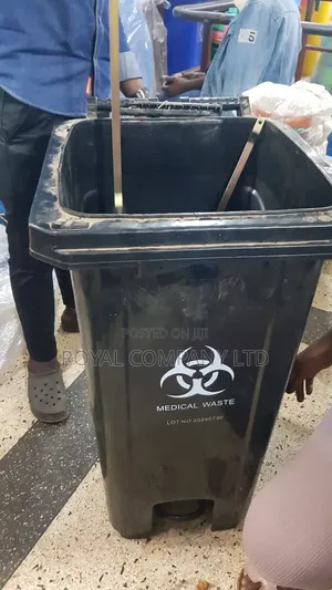 Foot Pedal Waste Bin (Hotels,Hospitals and Clinics