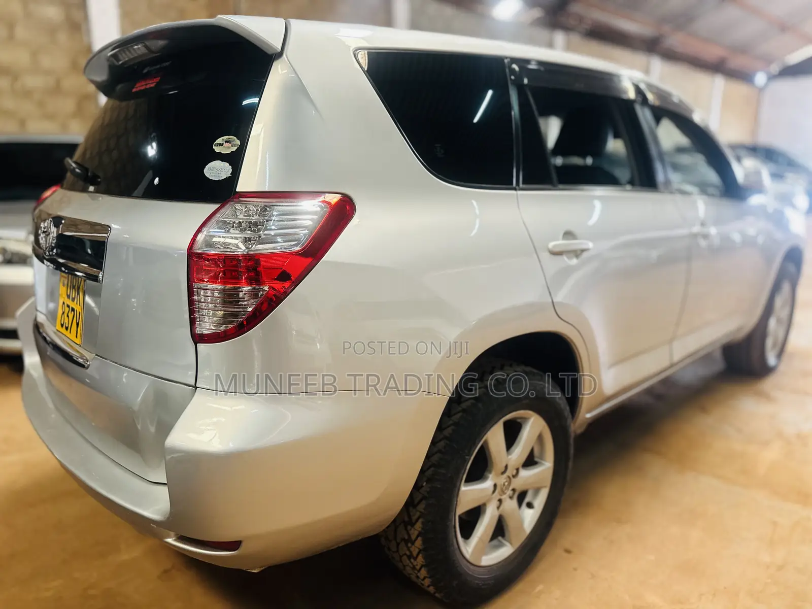 Toyota Vanguard 2007 Silver