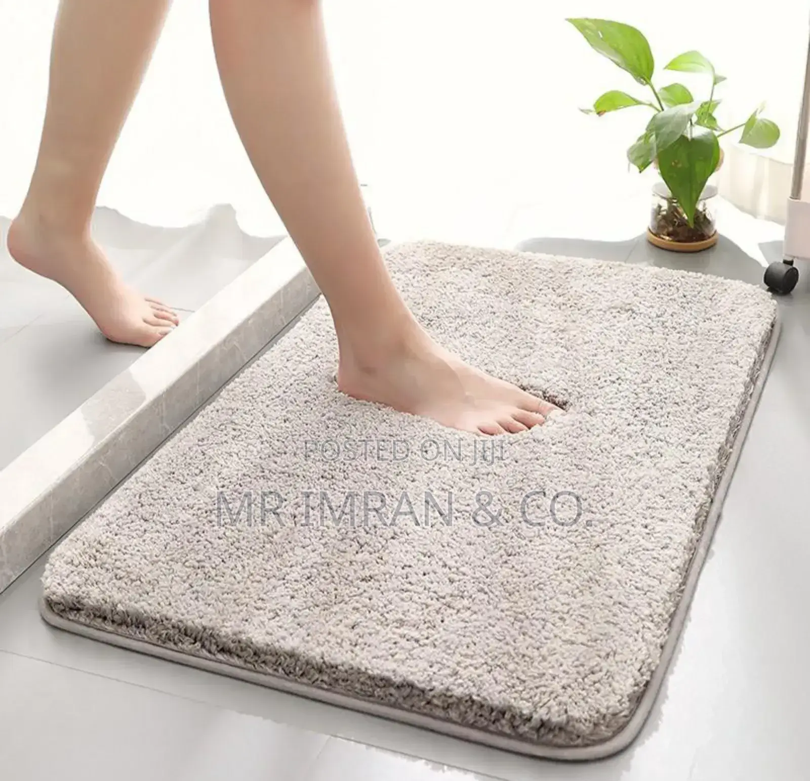 Soft, Absorbent Bath Mat or Rug