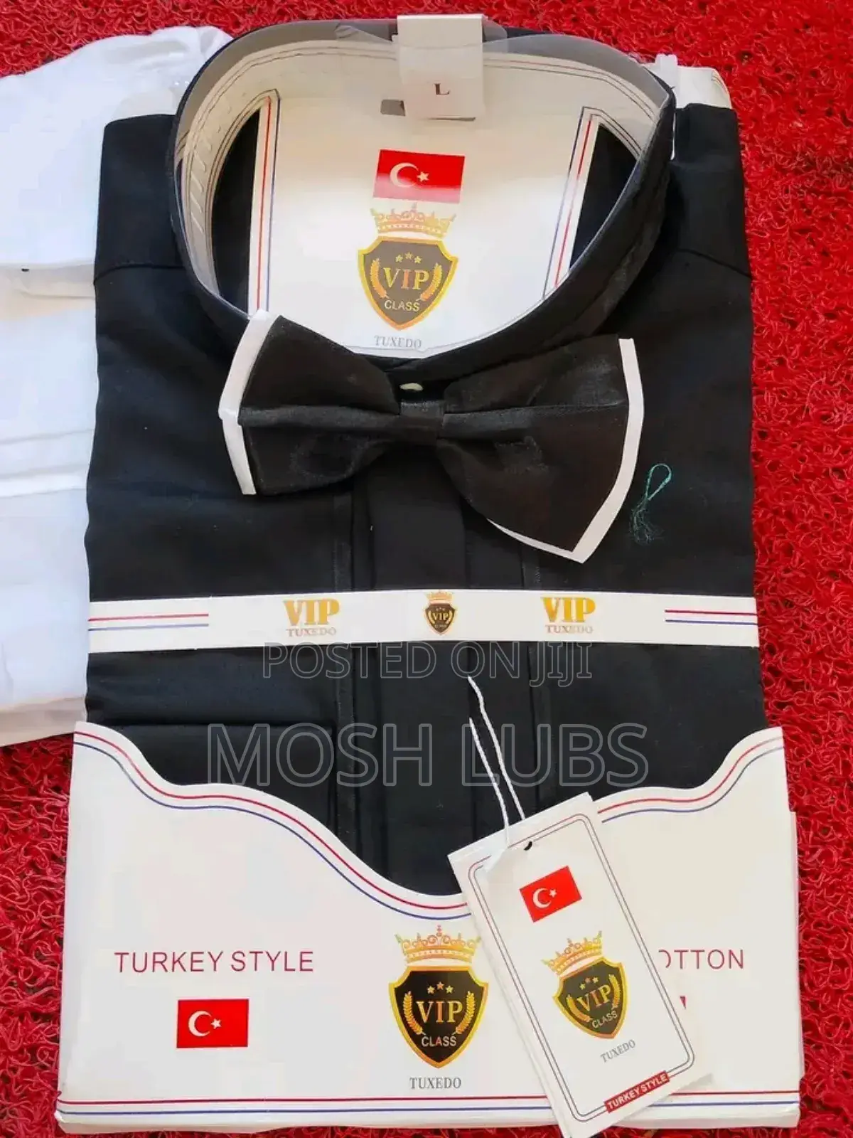Plain Tuxedo Shirts in White With Bowties