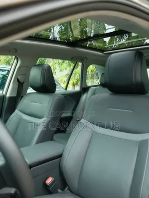 Toyota RAV4 Hybrid 2025 Brown