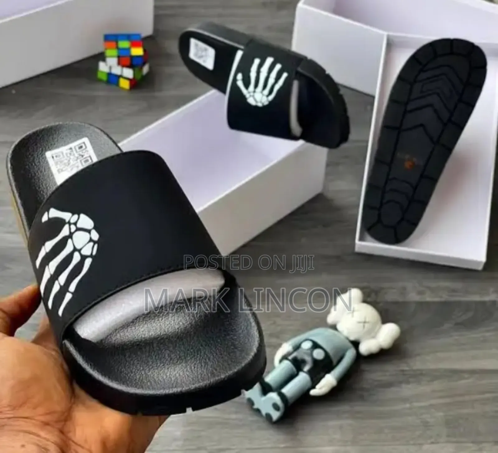 Luxury-branded Style Footwear