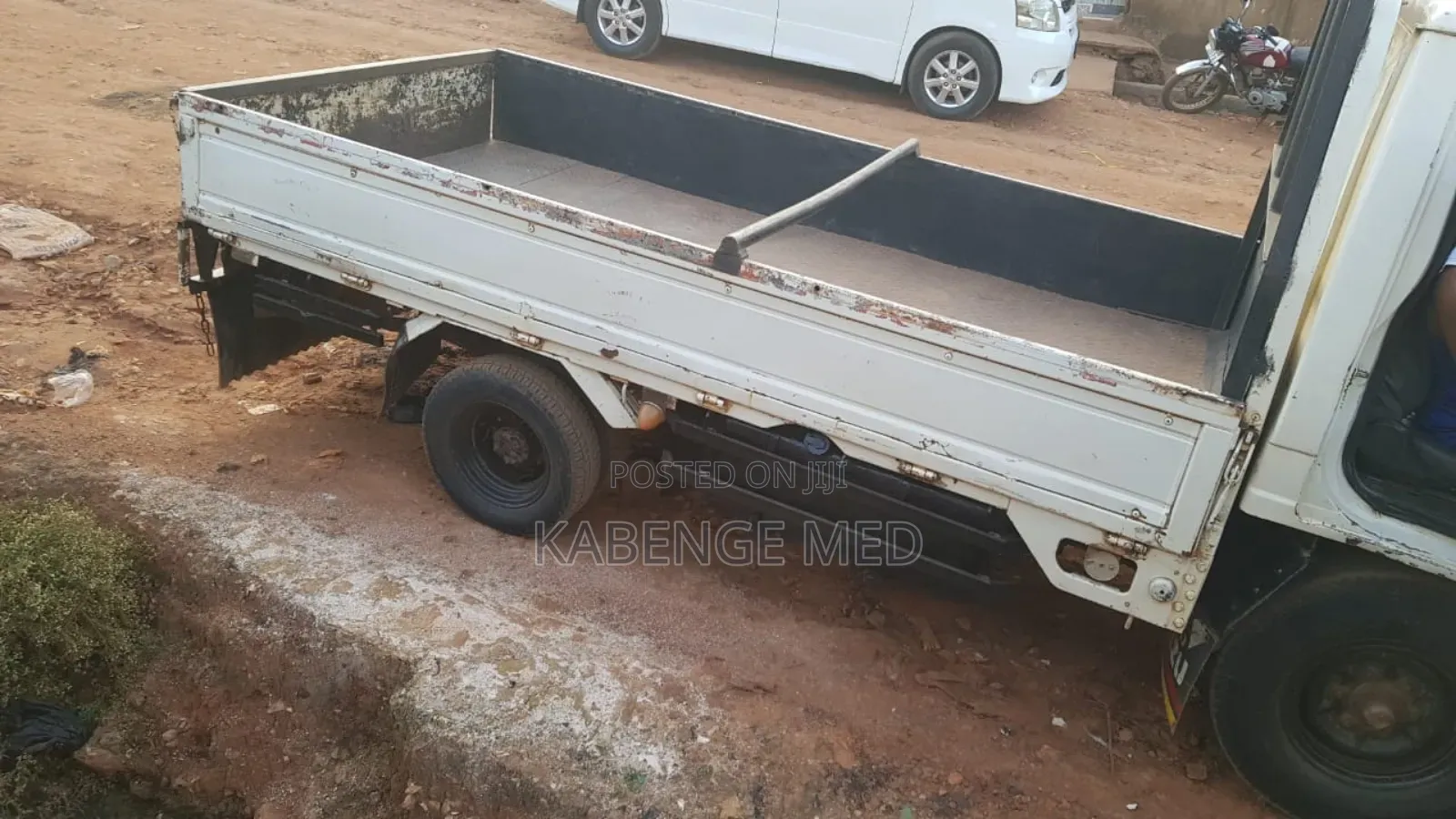 Isuzu Truck