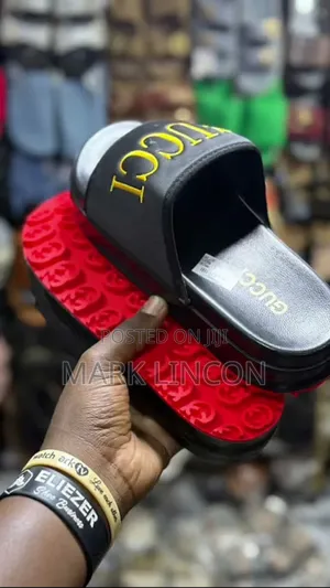Gucci Slides Sandals, Prominent Logo and Red Sole Detailing