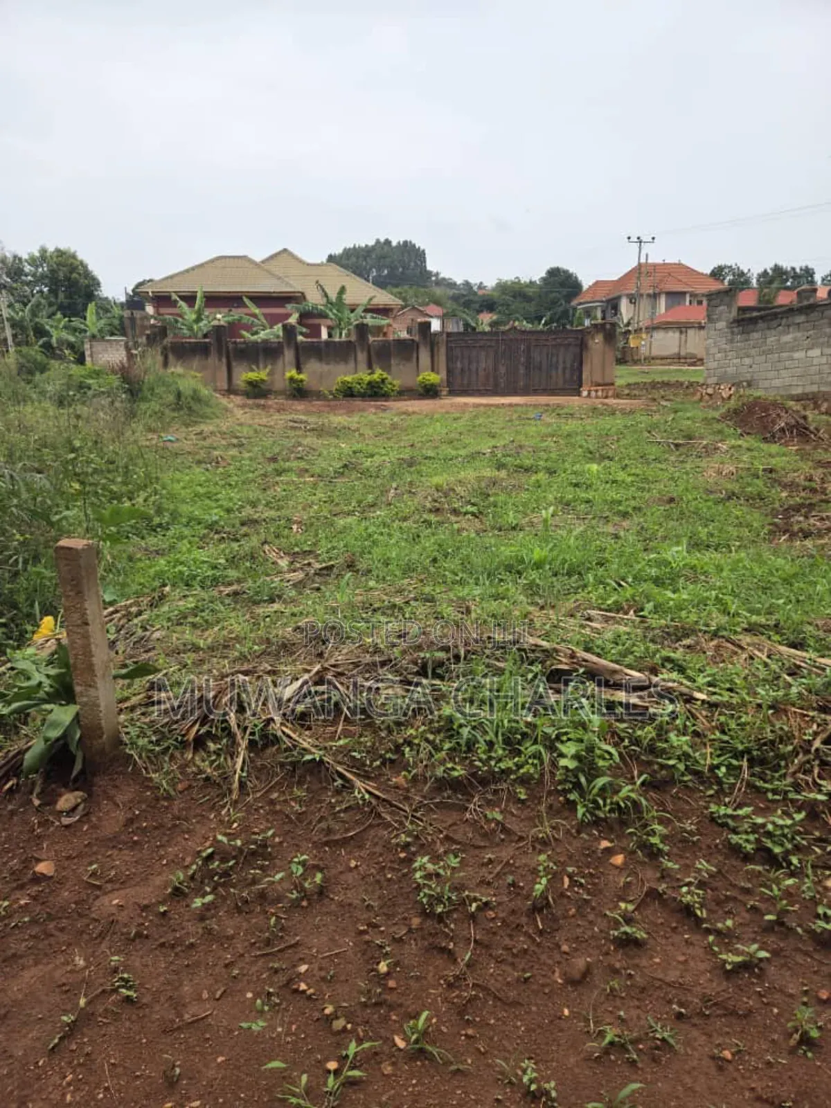 Plots on Sale in Kira Town