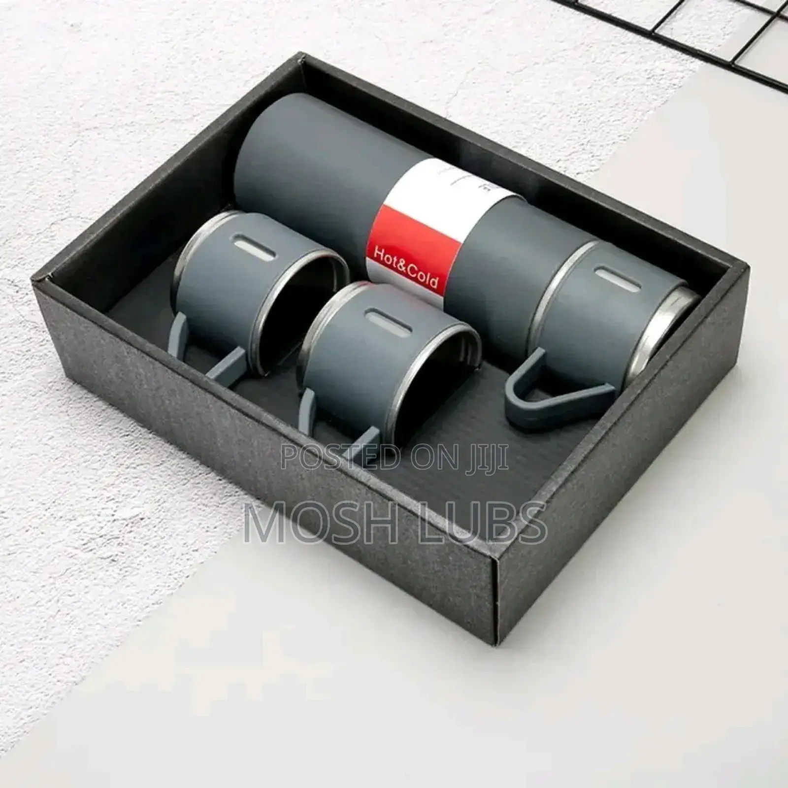 500ml Volume Vacuum Flask Gift Set