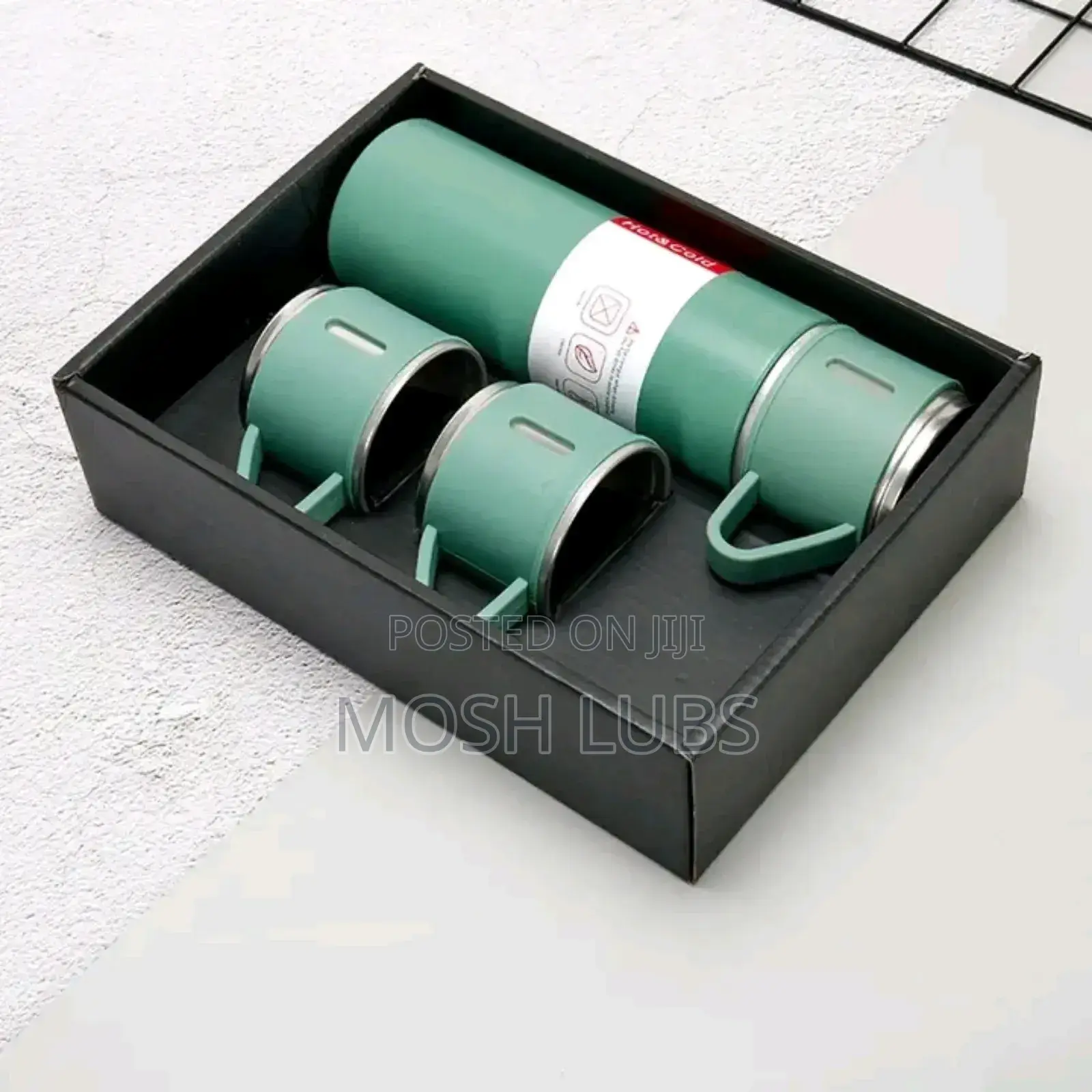 500ml Volume Vacuum Flask Gift Set