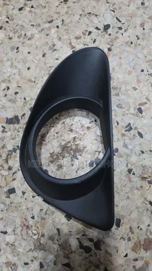Toyota Yaris Ans Vitz 2011 - 2014 Foglight Cover