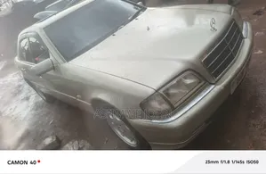 Mercedes-Benz C200 1998 Silver