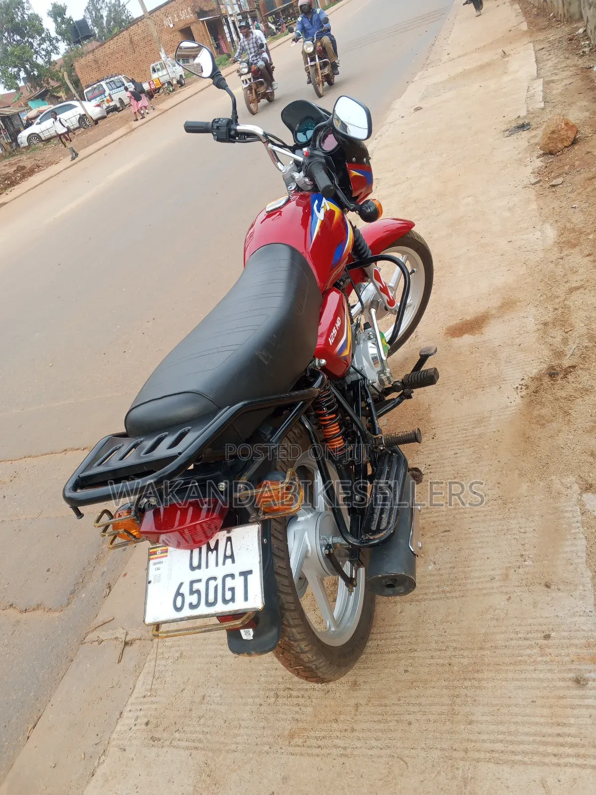 Bajaj Boxer 125 2024 Red