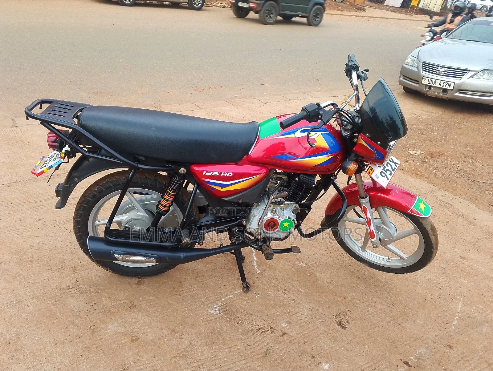 Bajaj Boxer 125 2024 Red