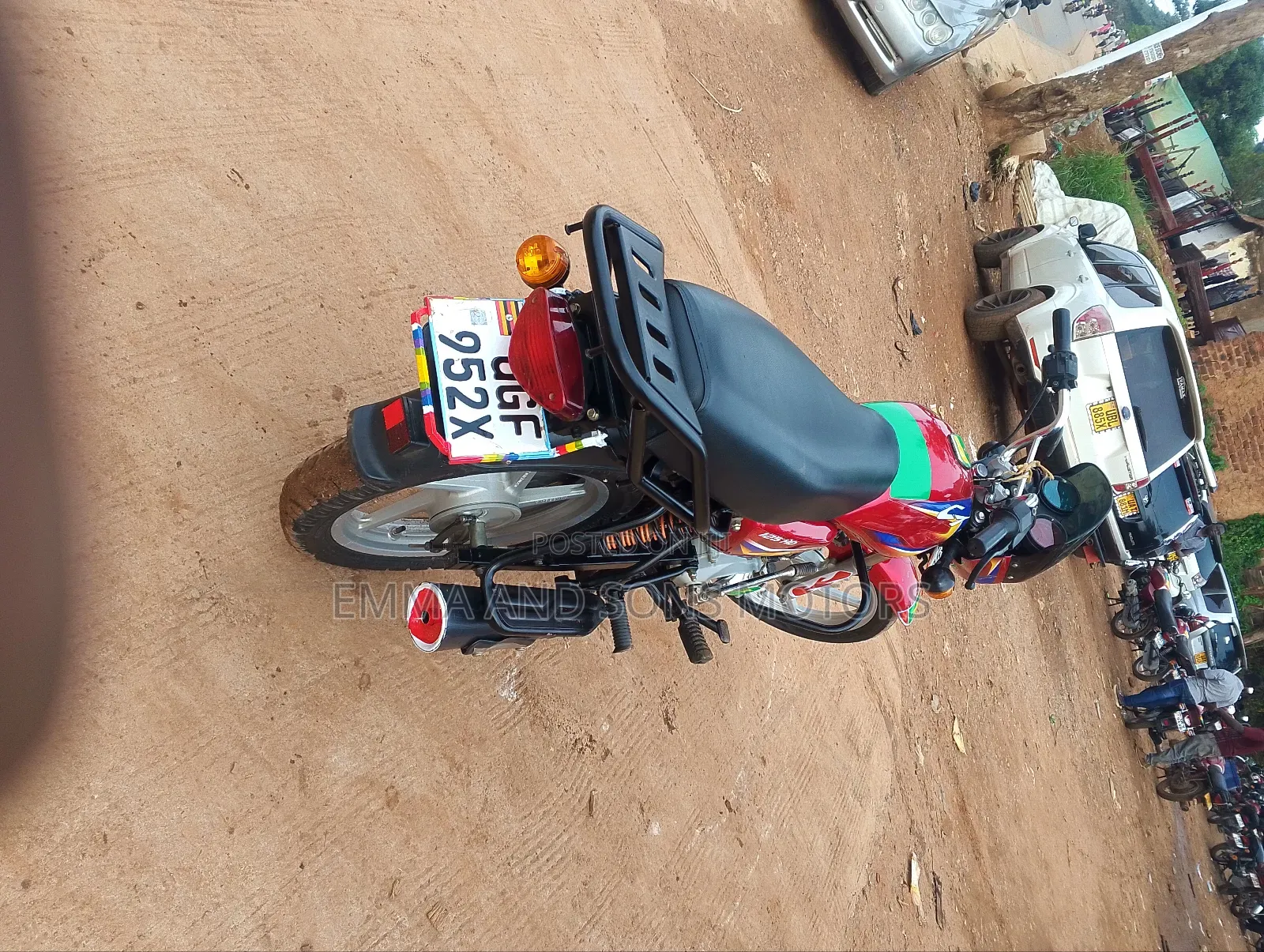 Bajaj Boxer 125 2024 Red