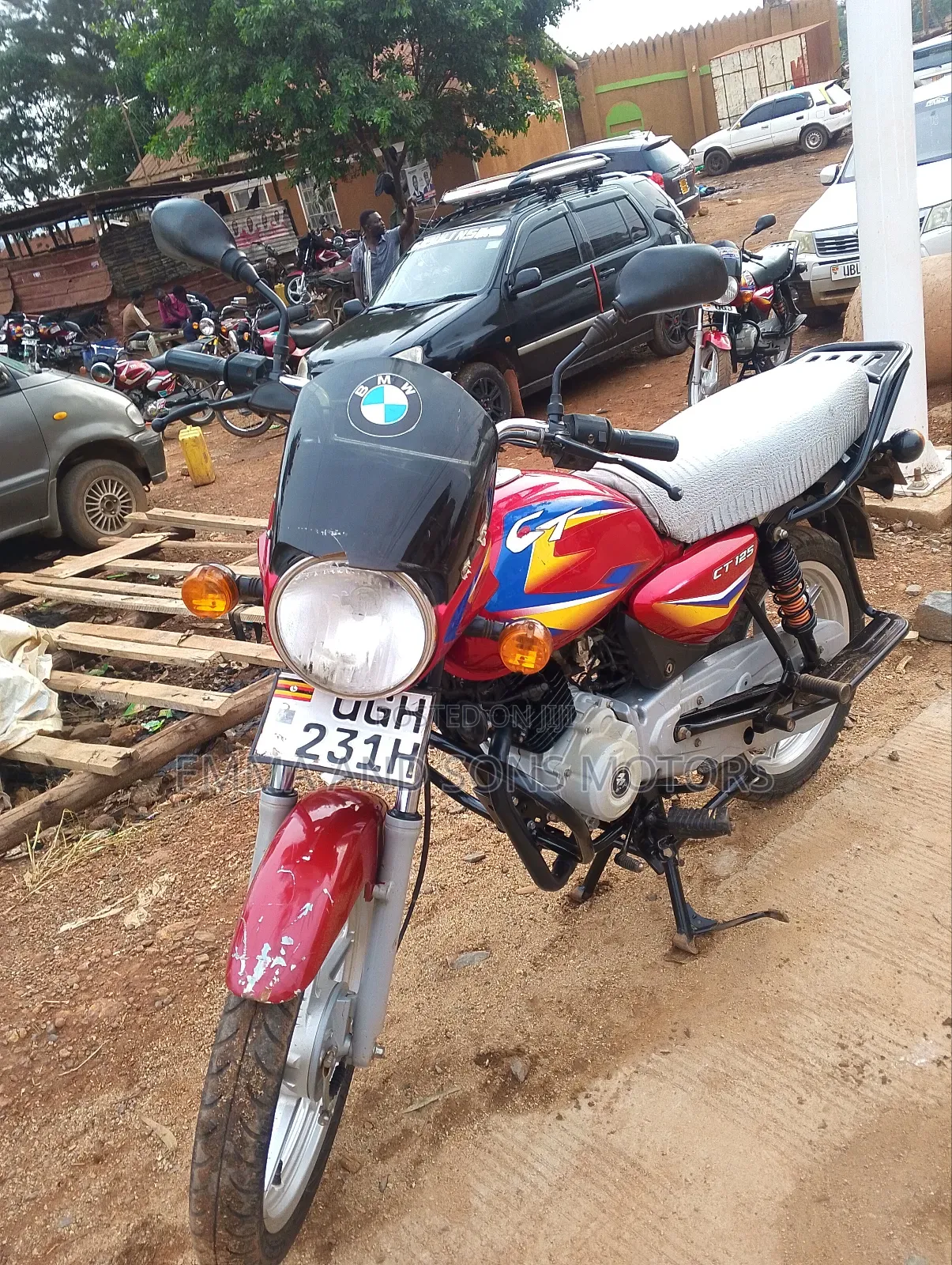 Bajaj Boxer 125 2024 Red