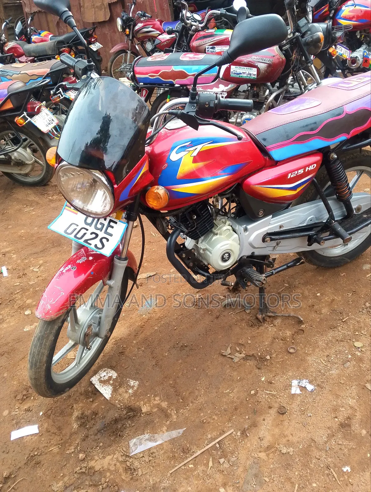 Bajaj Boxer 125 2024 Red