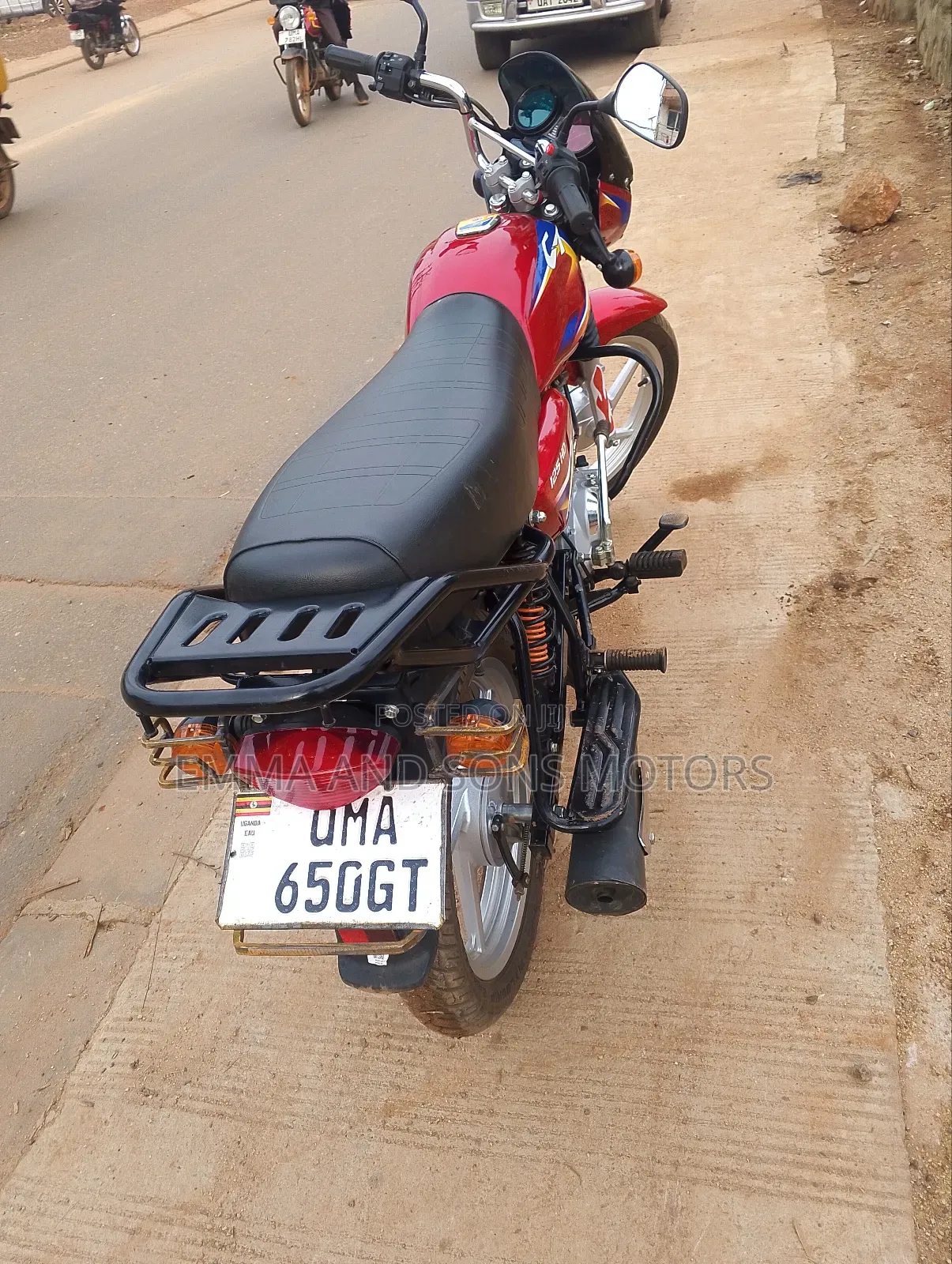 Bajaj Boxer 125 2024 Red