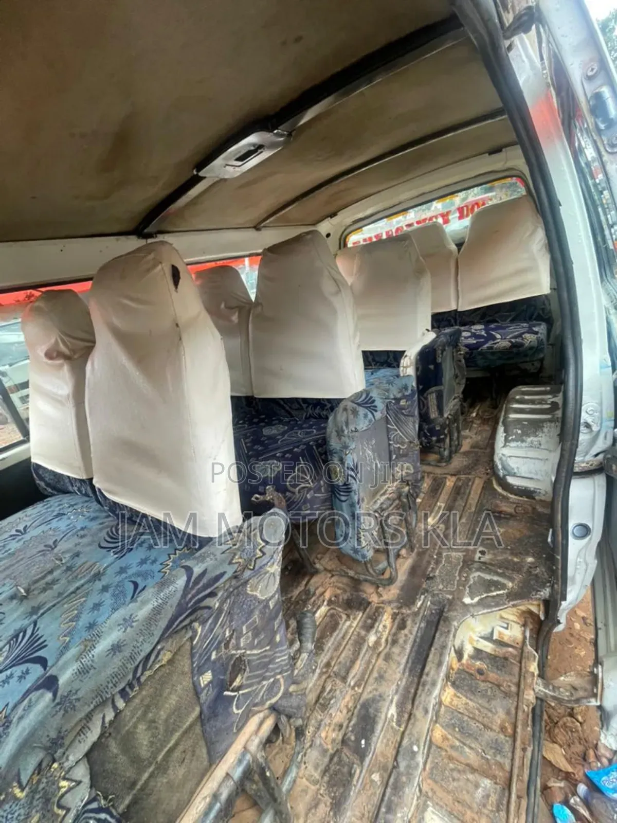 Toyota HiAce 1997 White