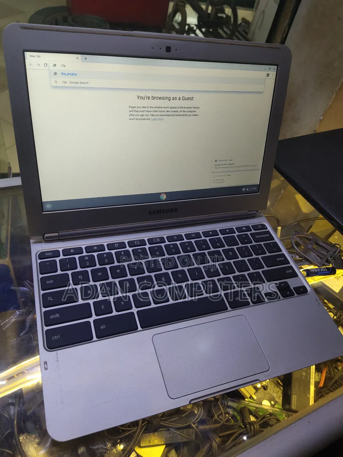Laptop Samsung XE303C12 4GB Intel Celeron SSD 32GB