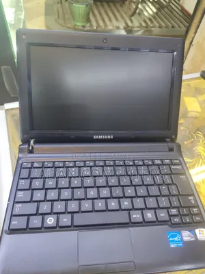 Laptop Samsung NP-N102SP 2GB Intel Atom HDD 160GB